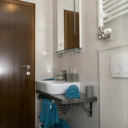 Dub Appartement Cavtat